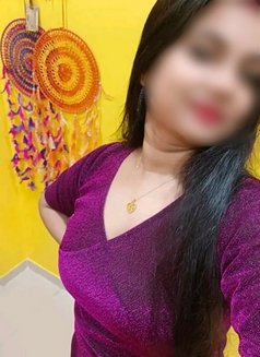 Puja - puta in New Delhi Photo 1 of 9