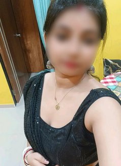 Puja - puta in New Delhi Photo 4 of 9