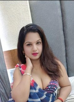 Puja - escort in Ahmedabad Photo 1 of 1