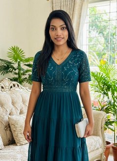Puja - escort in Bangalore Photo 3 of 5