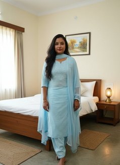 Puja - escort in Hyderabad Photo 3 of 7