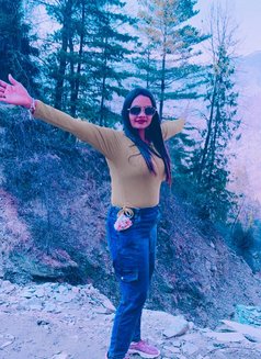 Ayesha Khan - escort in Hyderabad Photo 3 of 5