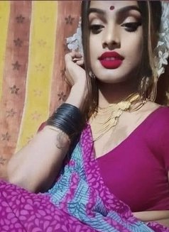 Puja Roy - Transsexual escort in Lahore Photo 1 of 1