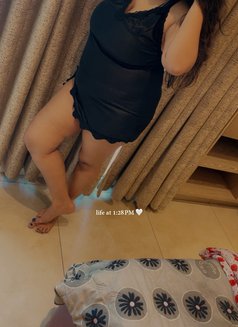 Puja Sharma - escort in Noida Photo 3 of 5