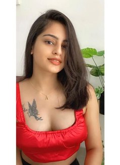Puja Singh 100%genuine 27×7 Safe Afford - Agencia de putas in Chennai Photo 4 of 5