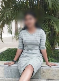 Puja Singh (cam session and real meet) - escort in Bangalore Photo 5 of 5