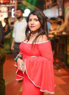 Puja Singh independent out call availabl - escort in Kolkata Photo 10 of 18