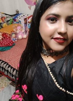 Puja Singh independent out call availabl - escort in Kolkata Photo 13 of 18