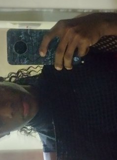 Puji - Transsexual escort in Mombasa Photo 9 of 9
