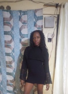 Puji - Transsexual escort in Nairobi Photo 4 of 5