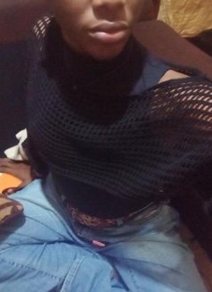 Puji - Transsexual escort in Nairobi Photo 5 of 5