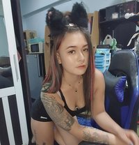 Puli Horny - puta in Pattaya