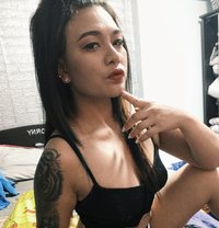 Puli Horny - puta in Pattaya