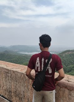 Pulkit Yadav - Male escort in New Delhi Photo 4 of 5