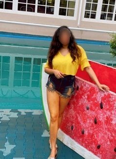 Real meet and cam session - escort in Chennai Photo 2 of 3