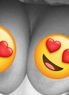 Pumpkin - escort in Coventry Photo 4 of 5