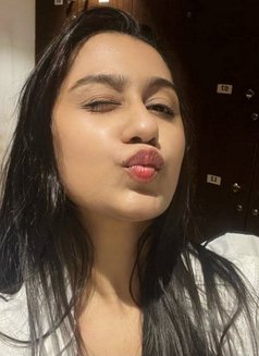 Punam - puta in Rajkot Photo 2 of 2