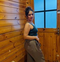 Pune Adult Escort Service - puta in Pondicherry