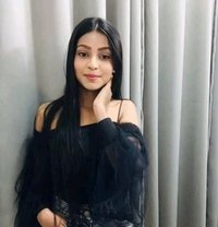 Pune available service cash hand - escort in Pune