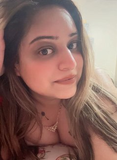 Pune Cosy Daizy - escort in Pune Photo 2 of 9