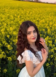 Pune Escort Service - escort in Pune Photo 3 of 4