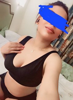 Pune Genuine Call Girls Agency - puta in Pune Photo 1 of 1