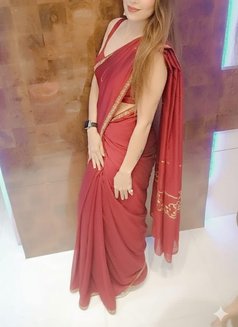 Pune Genuine Service Hotel Service - escort in Pune Photo 1 of 2