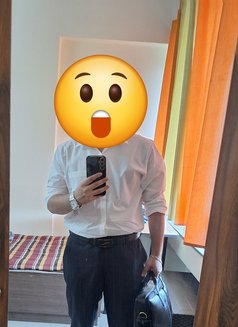 Pune Itguy - Male escort in Pune Photo 1 of 3