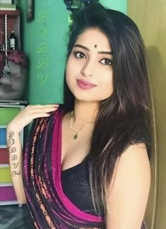 Pune Hot & Sexy Ayesha for Escort in. - puta in Pune Photo 3 of 3