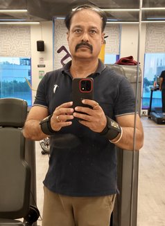 Punit - Male escort in Gurgaon Photo 2 of 4