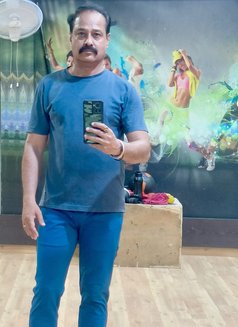 Punit - Acompañantes masculino in New Delhi Photo 1 of 3