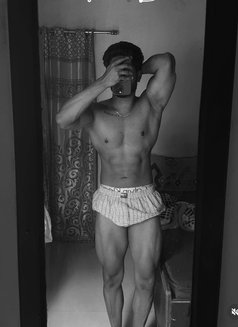 Punjabi Mundaaa - Male escort in Noida Photo 6 of 10