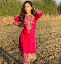 Punjabi Girl Simran - escort in Dubai