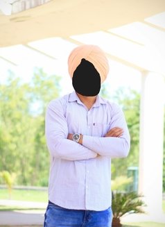 Punjabi Guy for Friendship With Queens - Male escort in Chennai Photo 3 of 7