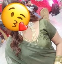 Sona Independent bhabhi - adult performer in New Delhi
