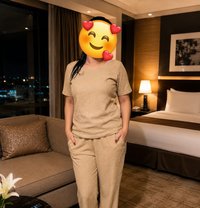 🟢CAM📸ANAL🥀 QUEEN🥀AIRHOSTESS/NO AGENT - puta in New Delhi Photo 1 of 8