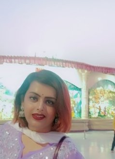 Punjabi Mistress Neha - Dominadora in New Delhi Photo 10 of 17