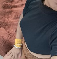 Puravi - puta in Kolkata