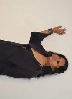 Puravi - escort in Kolkata Photo 5 of 6