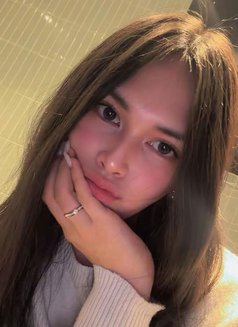 Pure Bottom $200 - Acompañantes transexual in Singapore Photo 2 of 6