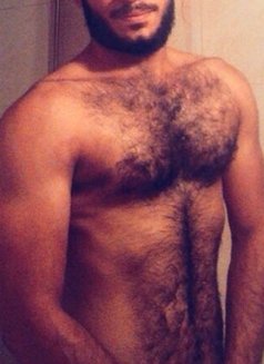 Pure TOP Daddy الاسمر - Male escort in Beirut Photo 1 of 4
