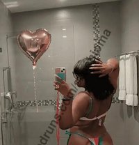 Purity - puta in Guangzhou Photo 3 of 4