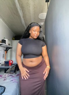 Purity - escort in Guangzhou Photo 1 of 4