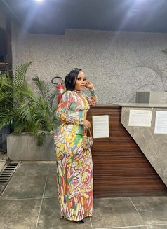 Purity - masseuse in Accra Photo 3 of 4