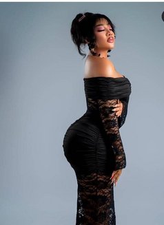 Purity - escort in Lagos, Nigeria Photo 2 of 2