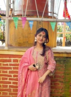 Purnima Real Meet, Escort - puta in Kathmandu Photo 1 of 4
