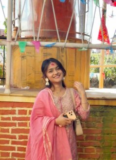 Purnima Real Meet, Escort - puta in Kathmandu Photo 3 of 4