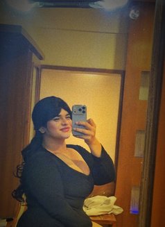 Purvai Joshi - Acompañantes transexual in Pune Photo 5 of 6