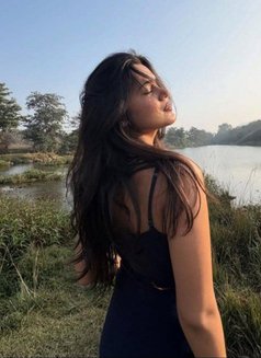 Purvi - escort in Ahmedabad Photo 1 of 3