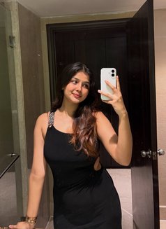 Purvi - escort in Chandigarh Photo 1 of 4